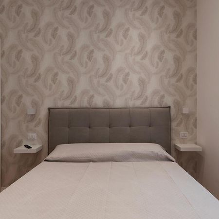 Rome Huge & Cozy Apartment ภายนอก รูปภาพ