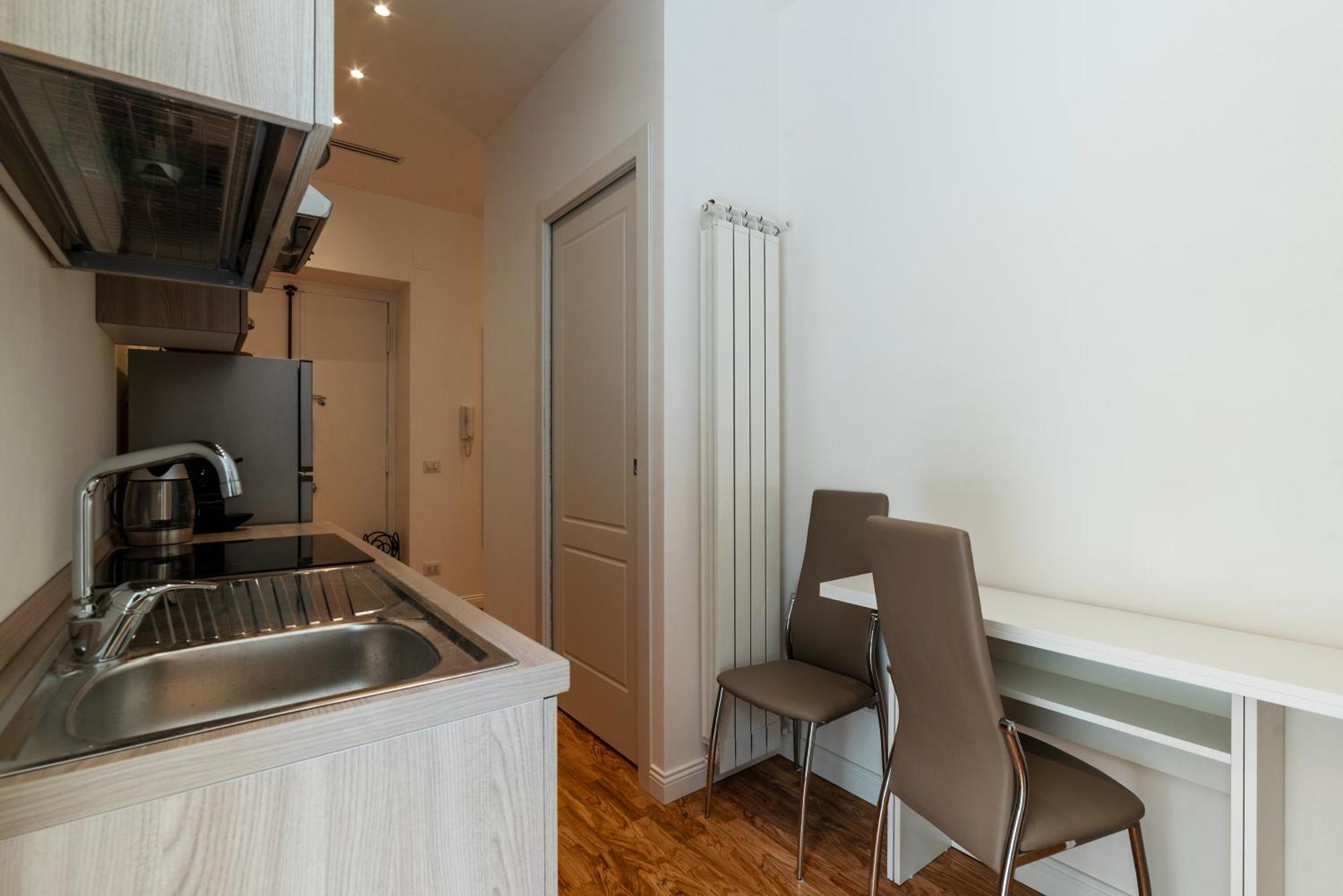 Rome Huge & Cozy Apartment ภายนอก รูปภาพ