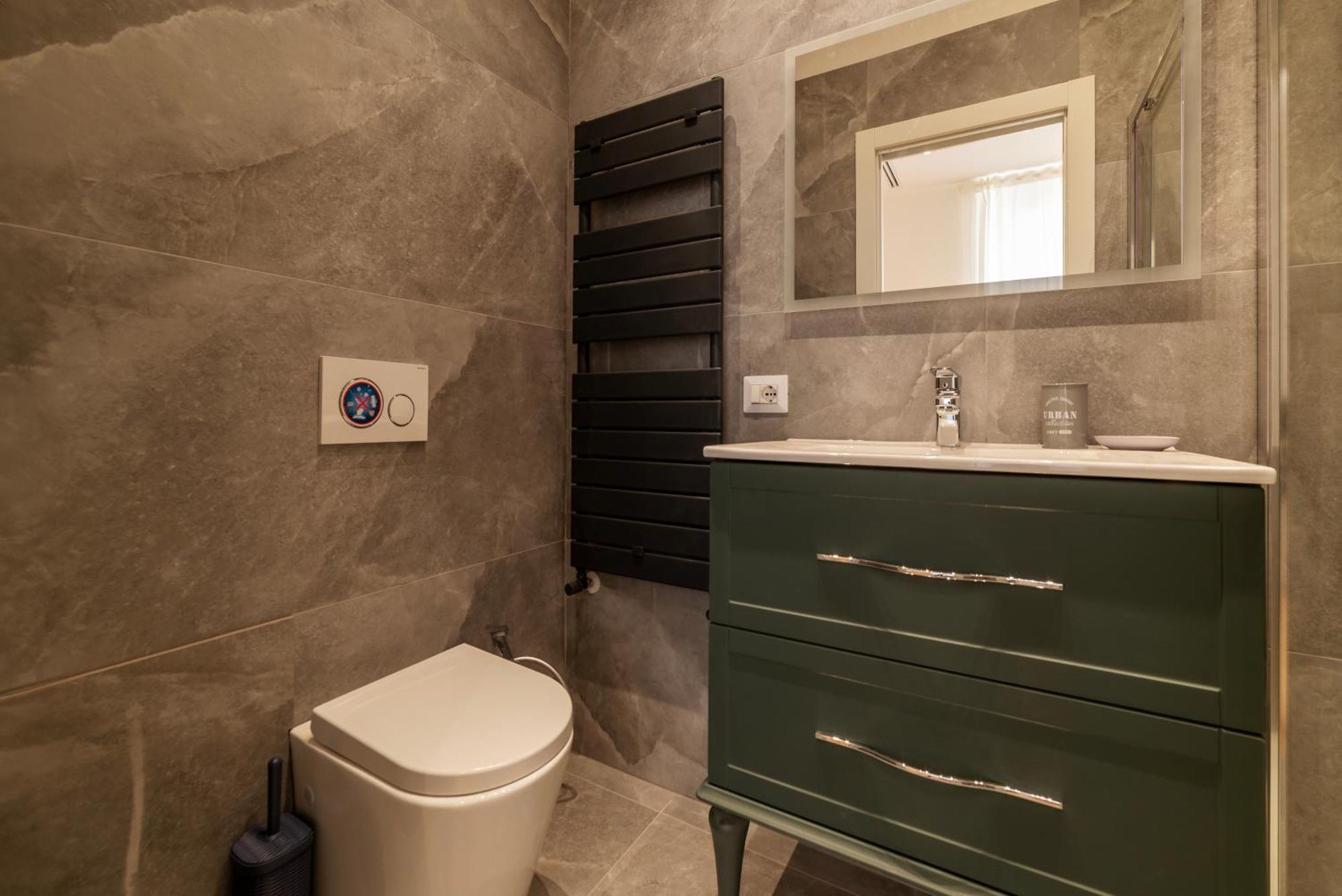 Rome Huge & Cozy Apartment ภายนอก รูปภาพ