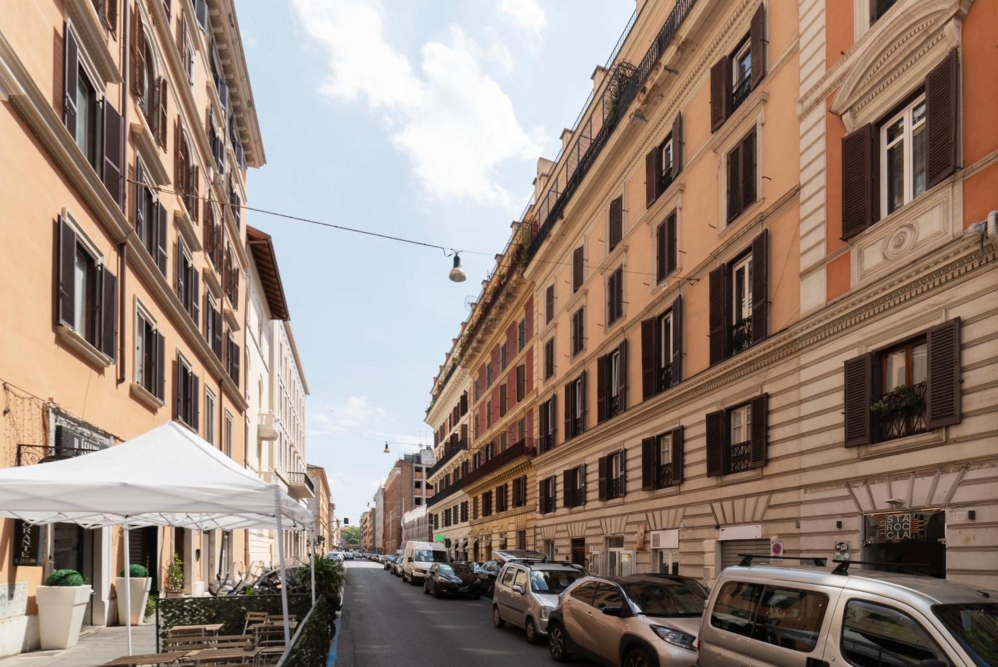 Rome Huge & Cozy Apartment ภายนอก รูปภาพ