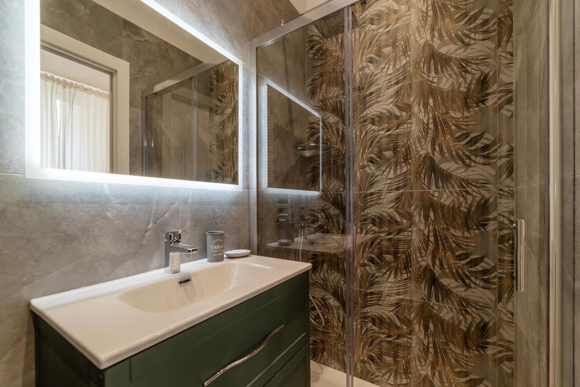Rome Huge & Cozy Apartment ภายนอก รูปภาพ